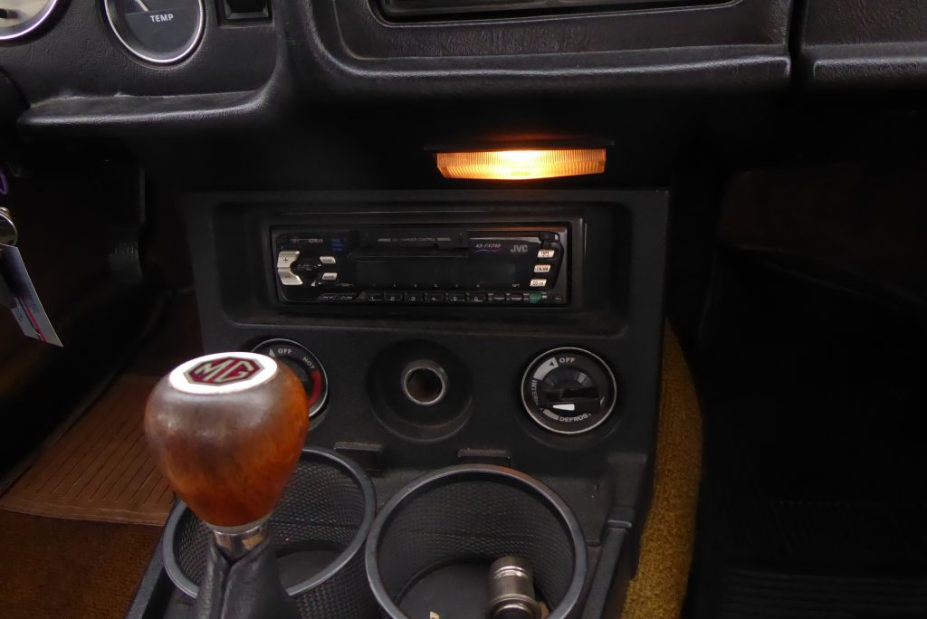 Monti 1978 MGB 04212025 (10)