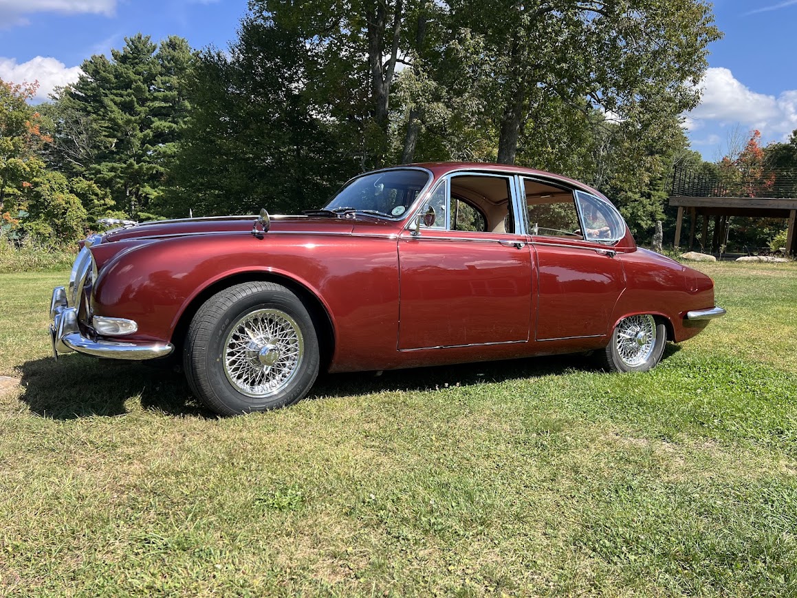 Jaguar 3.8S Sedan 1
