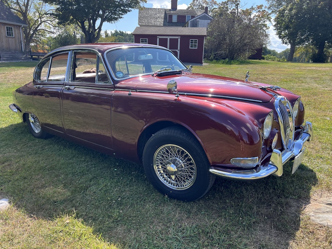 Jaguar 3.8S Sedan 4